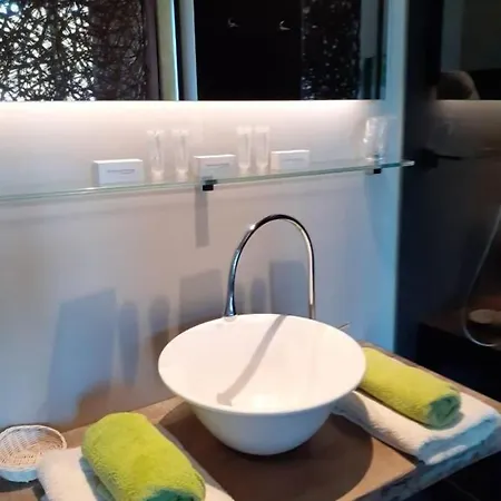 Wellness Eau De Roche Hotel 4*