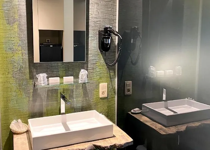 Hotel Wellness Eau De Roche Durbuy