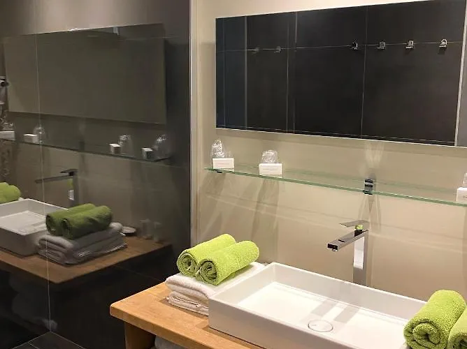 Eau De Roche 4* Durbuy