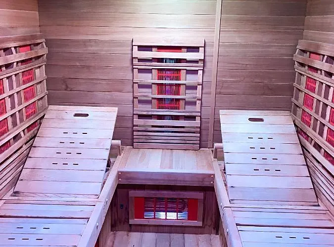 Eau De Roche 4* Durbuy