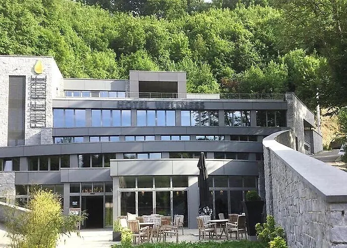 Wellness Eau De Roche Hotel 4*